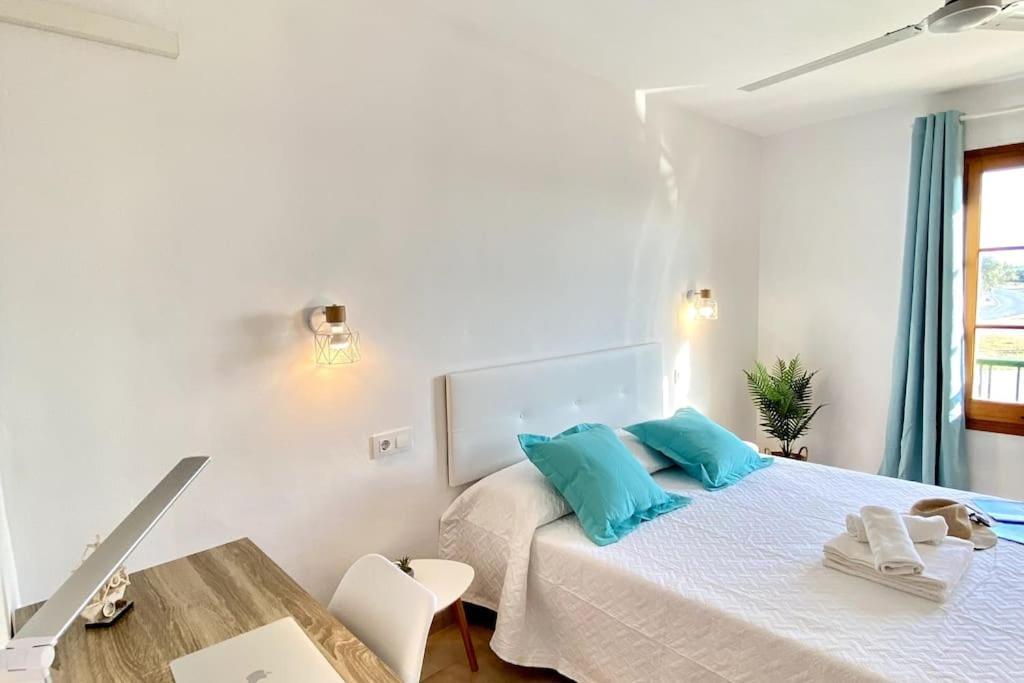 Apartament Sa Farola - Ac, Wifi , Pool, Beach Cala'N Blanes  Extérieur photo